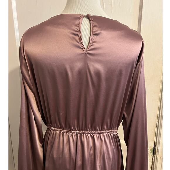 Women's Satin Tie Front Mini Dress in Mauve – Size XL - Picture 7 of 10